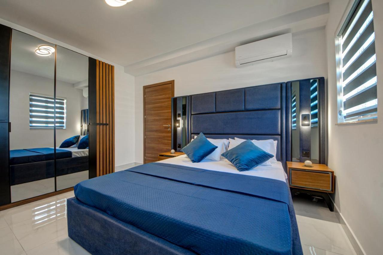 Central Apartments Σεντ Πόλς Μπέι Εξωτερικό φωτογραφία