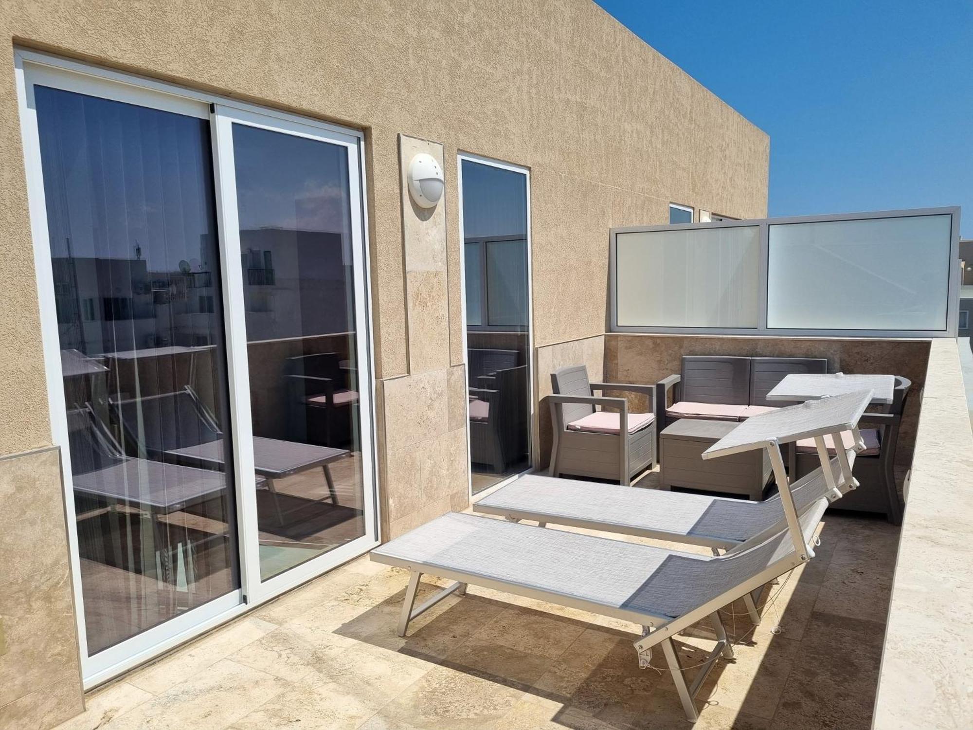 Central Apartments Σεντ Πόλς Μπέι Εξωτερικό φωτογραφία