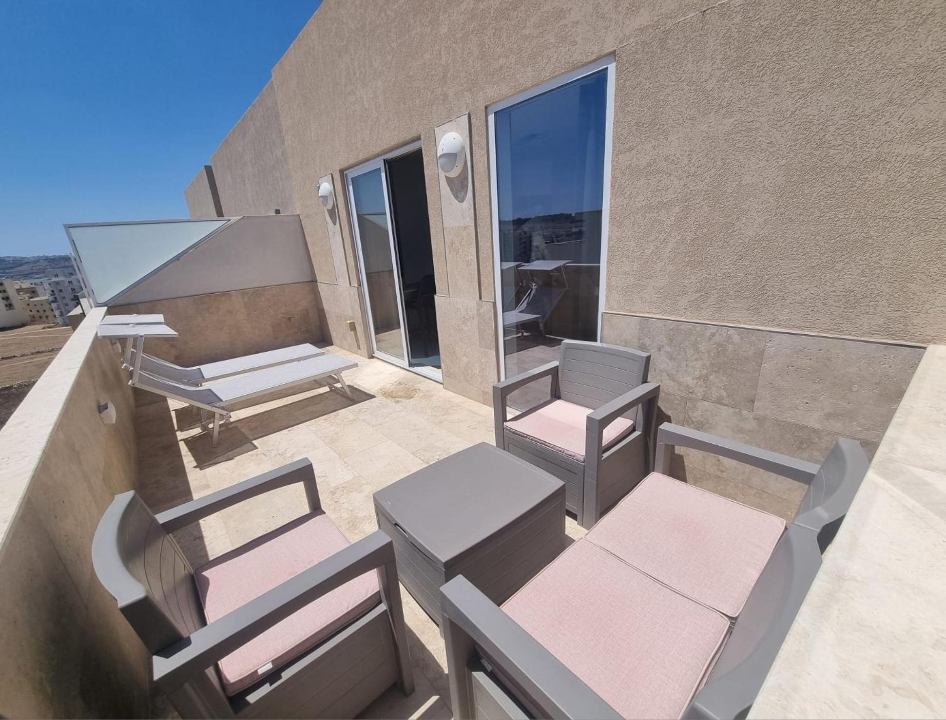 Central Apartments Σεντ Πόλς Μπέι Εξωτερικό φωτογραφία